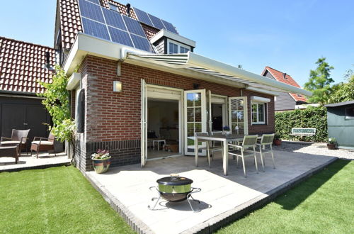 Foto 12 - Enticing Holiday Home in Oude With Garden