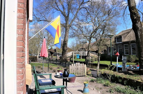 Photo 28 - Beautiful Apartment in Giethoorn With Canoe and Parking