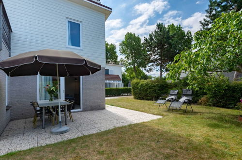 Photo 12 - Bungalow Near Oosterschelde Beach