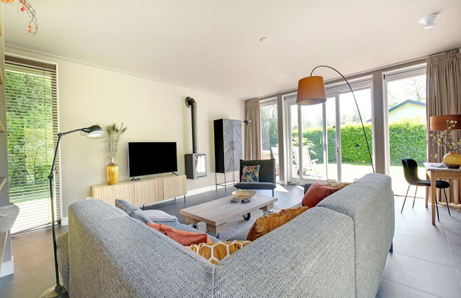 Family House in Grou Near Water Sports - Foto 12