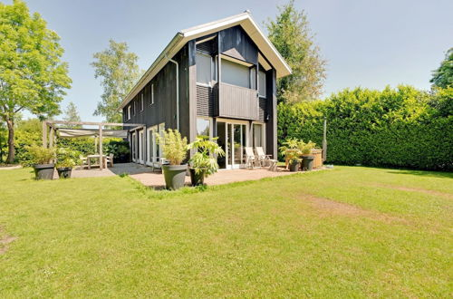 Photo 24 - Spacious and Stylish Family Home in Grou