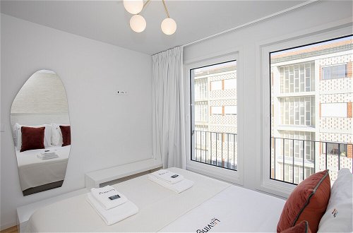 Foto 5 - Liiiving-Modern & Glam Rooftop Apartment