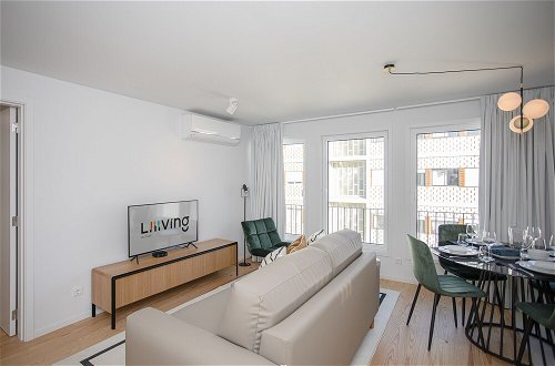 Foto 14 - Liiiving-Modern & Glam Rooftop Apartment