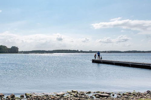 Photo 19 - Magnificent Holiday Home on Lake Veere