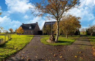 Photo 1 - Holiday Home in Sint Kruis With a Garden