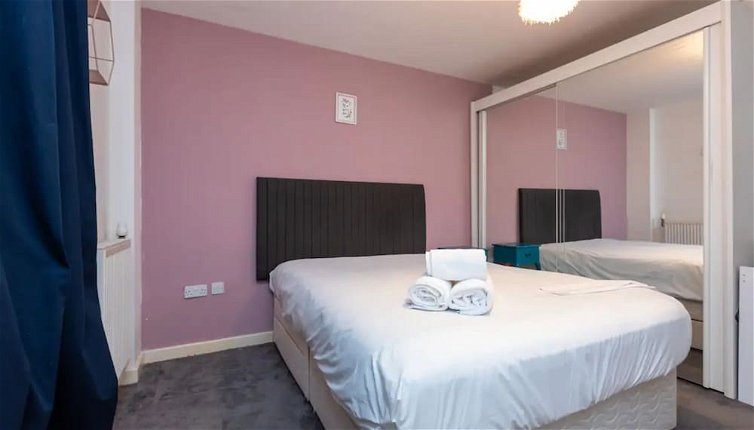 Photo 1 - Cosy 1 Bedroom Flat in Shadwell