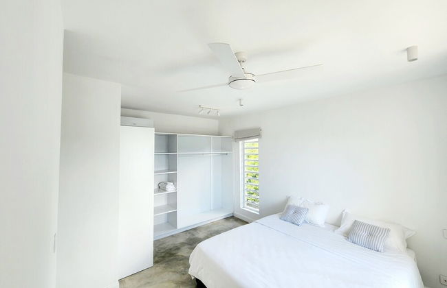 Luxury beachfront villa with private pool and cozy Pavillon with private jacuzzi on rooftop terrace - Photo 11