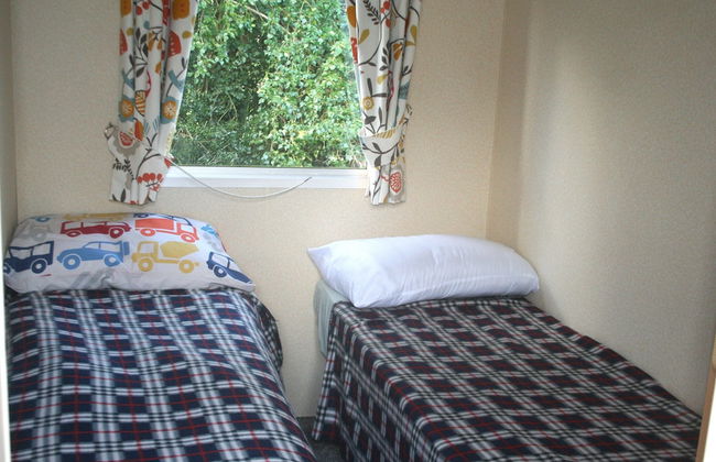 Lovely Bk Calypso Bluebird 6 Berth Holiday Caravan - Photo 2