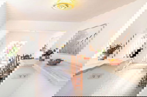 Foto 17 - City Loft - Bright and Spaceful Apartment