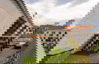 Photo 1 - Modern Apartment With Large Terrace