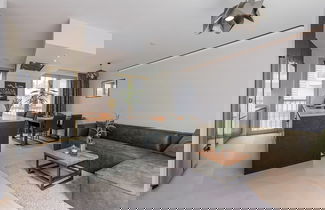 Photo 2 - Modern Apartment With Large Terrace