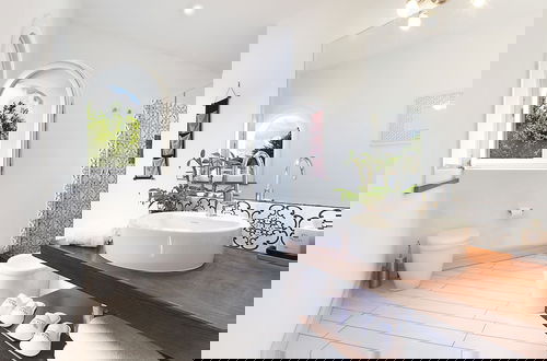 Foto 34 - Villa Trionfo Spa by Myvillacollection