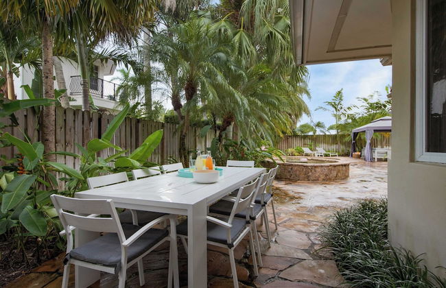 Coral Ridge Getaway by Avantstay Pool, Hot Tub, Billiards + 5mins to Beach! - Foto 42