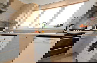 Foto 3 - Wilkie House Holytown