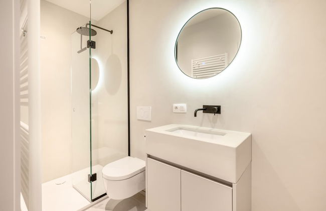 Modern Renovated Studio in the Vibrant Heart of Ghent - Photo 4