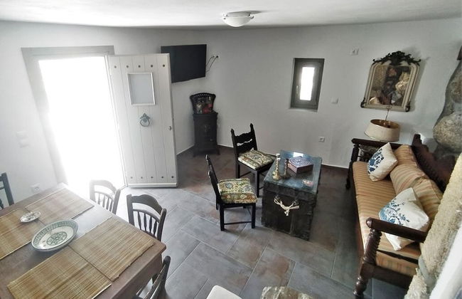 Skyros BnB Anna House in Brooke - Photo 8