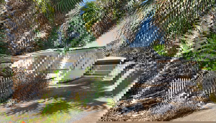 Photo 1 - Vintage Waves