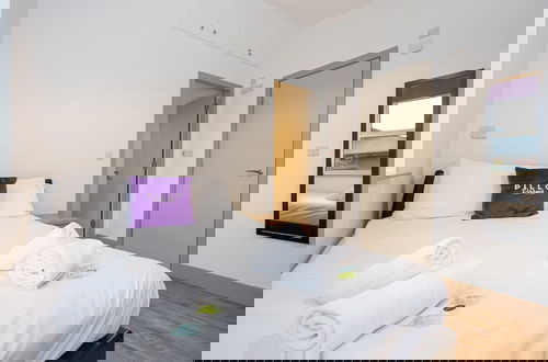 Photo 26 - Spacious, Apartment Close to Manchester City Centre By Pillo Rooms