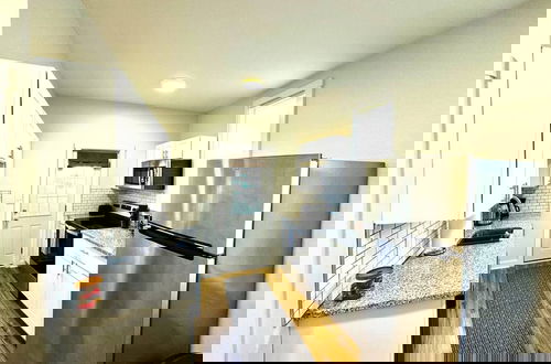 Foto 4 - Modern Cozy Unit With King Bed