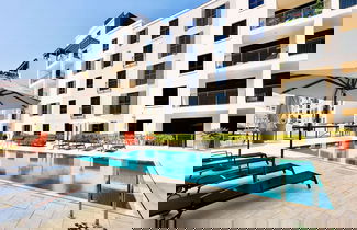 Foto 2 - Cozy La Mer 2BR w Beach Access