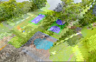 Foto 1 - Exquisite Villa With Pool&games- 18 Guests
