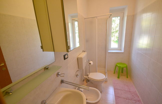 Spacious Home Surrounded by Nature - Foto 79