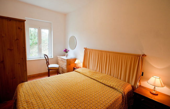 Spacious Home Surrounded by Nature - Foto 18