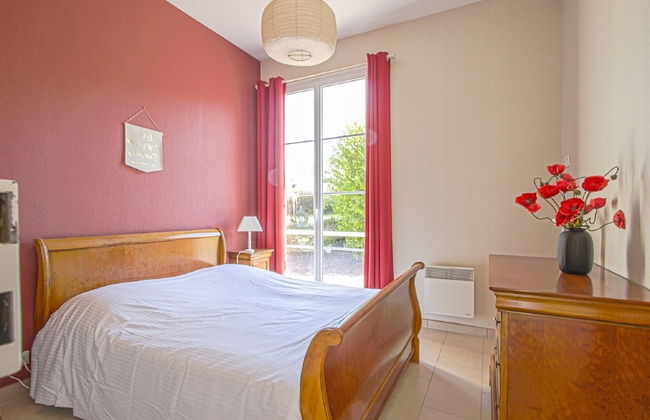 Spacious Holiday Home in Aure sur Mer With Garden - Foto 11