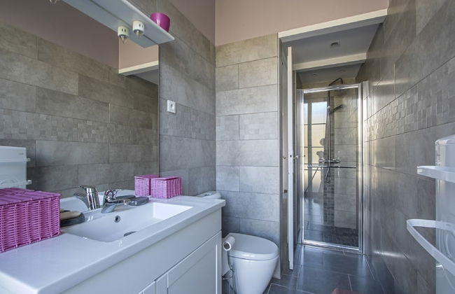 Spacious Holiday Home in Aure sur Mer With Garden - Foto 51