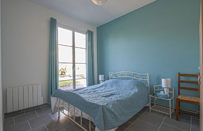 Spacious Holiday Home in Aure sur Mer With Garden - Foto 16