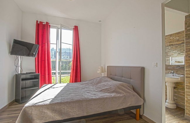 Spacious Holiday Home in Aure sur Mer With Garden - Foto 18