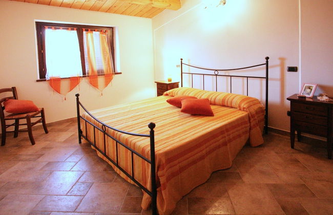 Serene Living in a Stone Villa in Marche - Foto 5