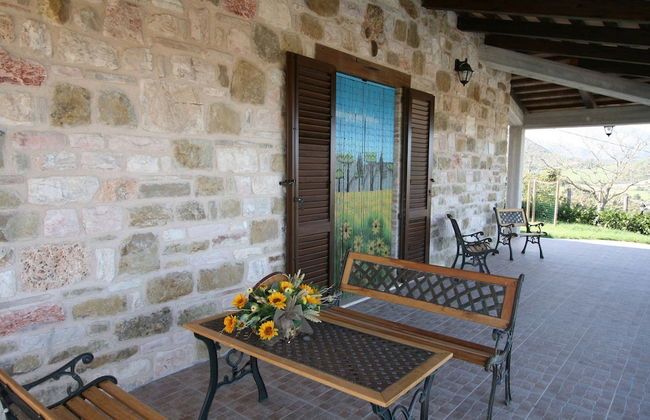 Timeless Villa in Cagli With Garden and Swimming Pool - Foto 32