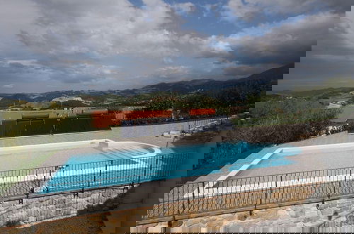 Foto 38 - Timeless Villa in Cagli With Garden and Swimming Pool