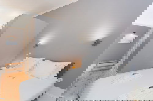 Foto 3 - Liiiving in Porto-Silver Light Apartment