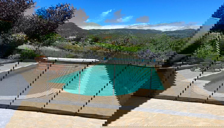 Foto 1 - Villa With Private Pool and Jacuzzi