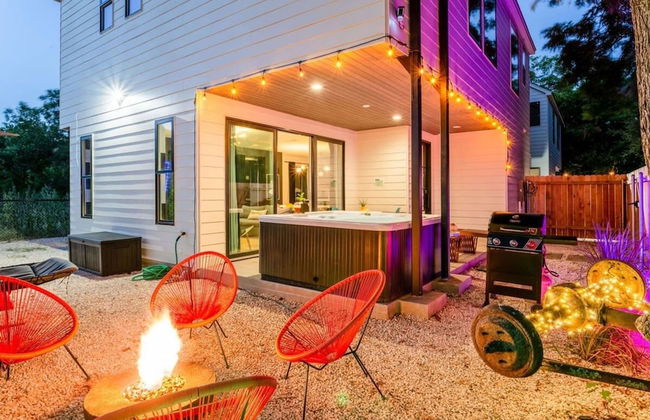 Hot Tub Time Machine Clubhouse DT 6 Min Drive - Foto 17
