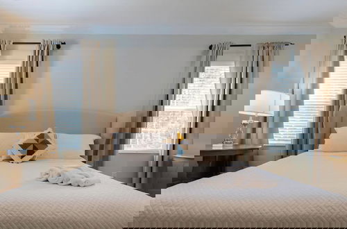 Photo 26 - Amazing Beach House Near the Parks