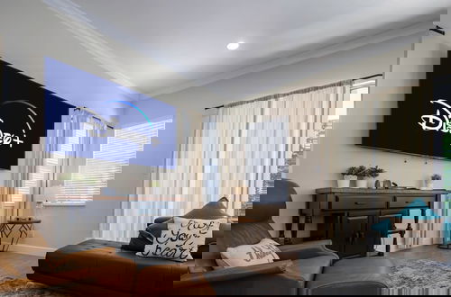Photo 9 - Amazing Beach House Near the Parks