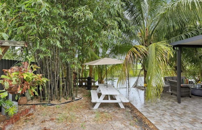 Tropical Miami Oasis - Photo 34