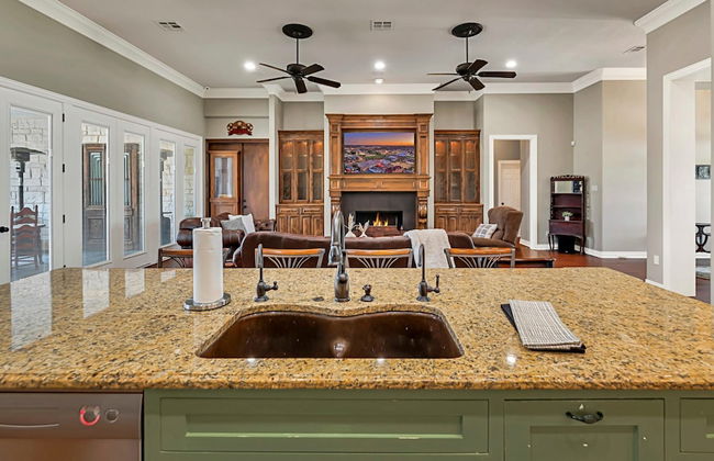 New Epic House-pool-theatre-hot Tub-game Room - Foto 14