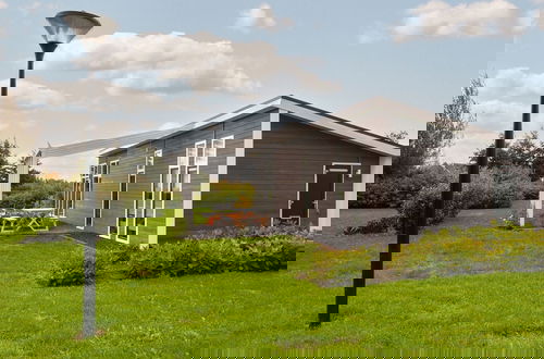 Photo 14 - Beautiful Chalet With a Modern Design