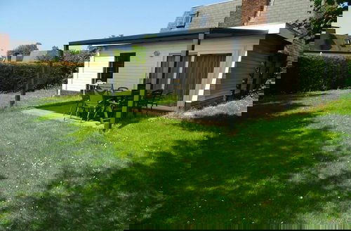 Foto 25 - Amazing Holiday Home With Garden