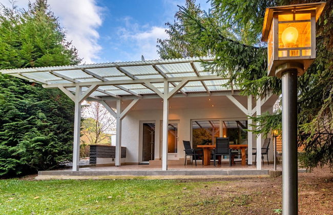 Holiday Home With Covered Terrace and Fireplace in Parchim - Foto 6