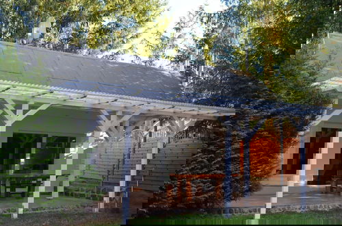 Foto 16 - Holiday Home With Covered Terrace and Fireplace in Parchim