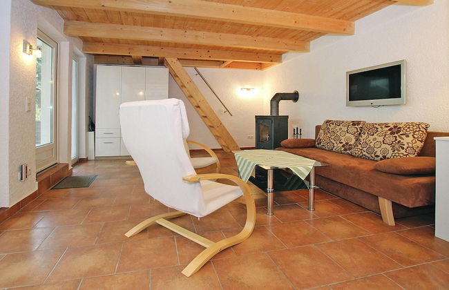 Holiday Home With Covered Terrace and Fireplace in Parchim - Foto 4