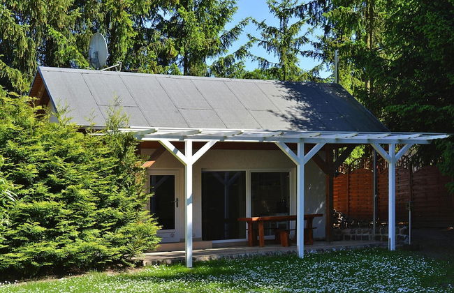 Holiday Home With Covered Terrace and Fireplace in Parchim - Foto 14