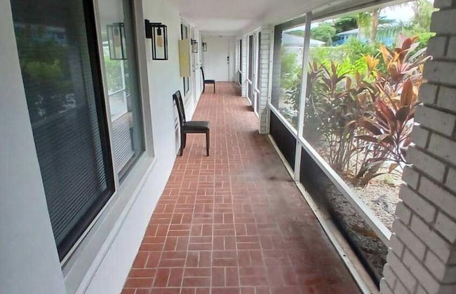 4BR 2BA Near Beach Perfect For Familes - Photo 27