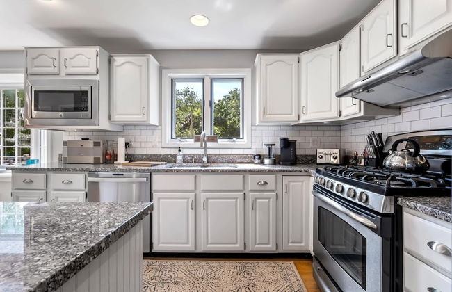 Maine Adventure 3BR Oasis Awaits! - Foto 12