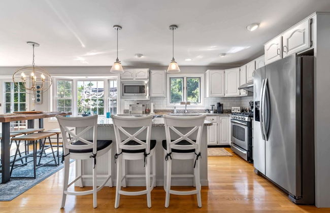 Maine Adventure 3BR Oasis Awaits! - Foto 10